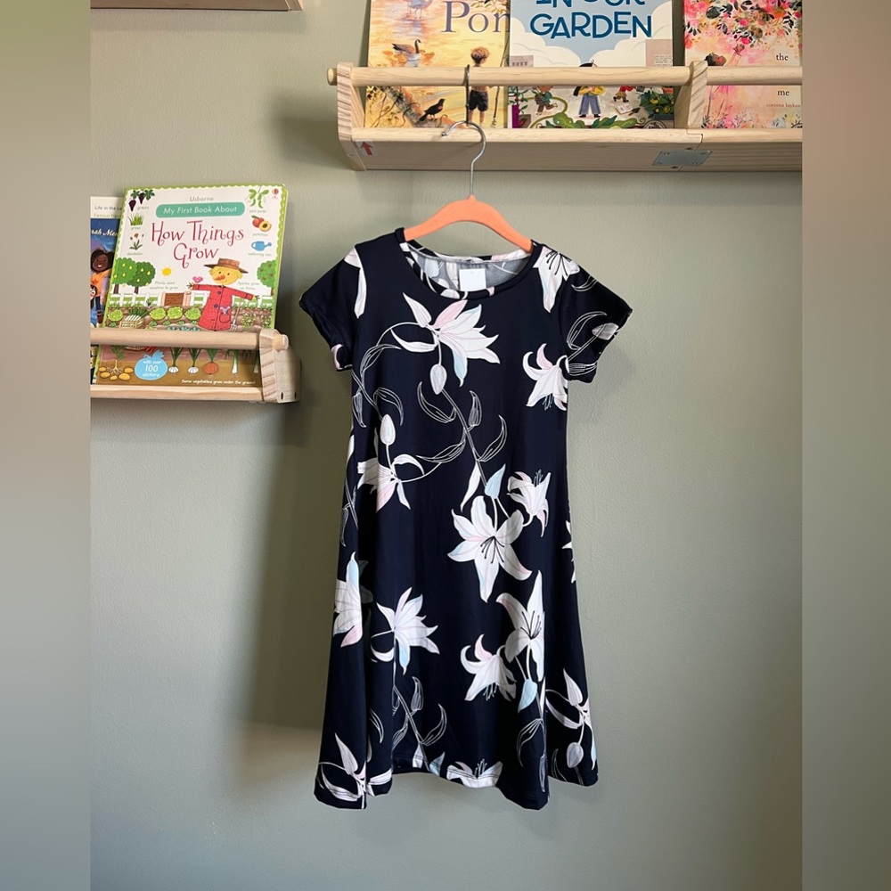 EUC silky floral dress